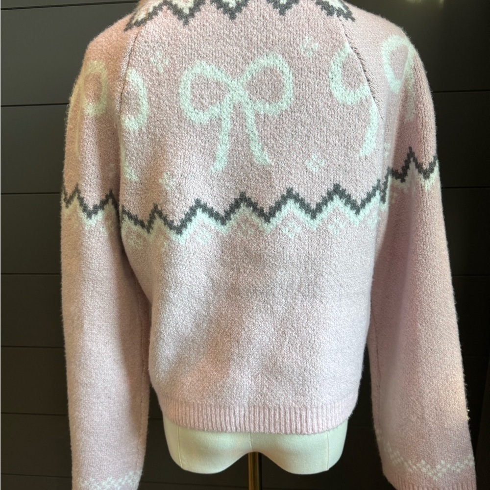 No Boundaries Pink White Bow Girly Fair Isle Rose Mist Cowl Neck Sweater Sz 8-10 - Picture 3 of 11